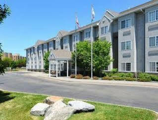 Microtel Inn & Suites By Wyndham Bloomington Msp Airport Exterior foto